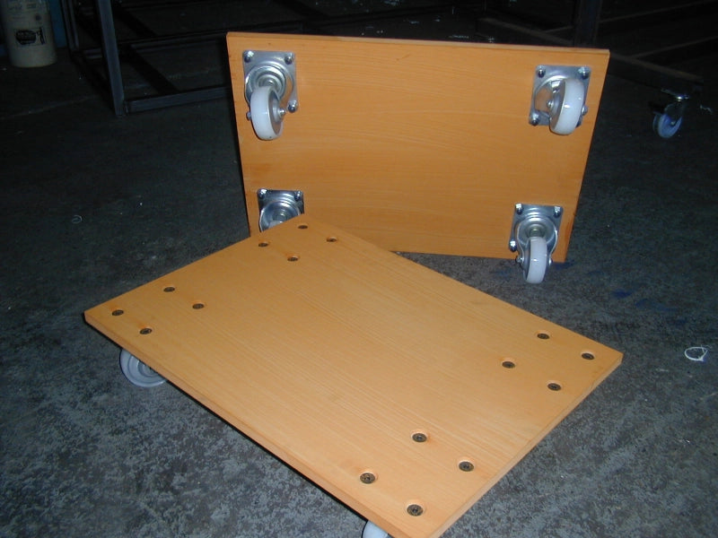 DOL52:  18 mm Plywood Dolly, 600 x 400 mm