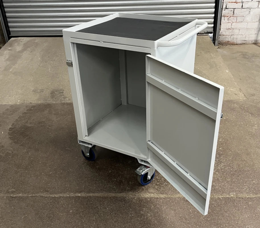 MW01 Mobile Workstation 600 x 600 x 925mm