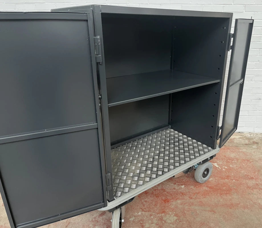 BPDP04 - BP Drive Premium, Electric Powered Fully Enclosed Secure Trolley